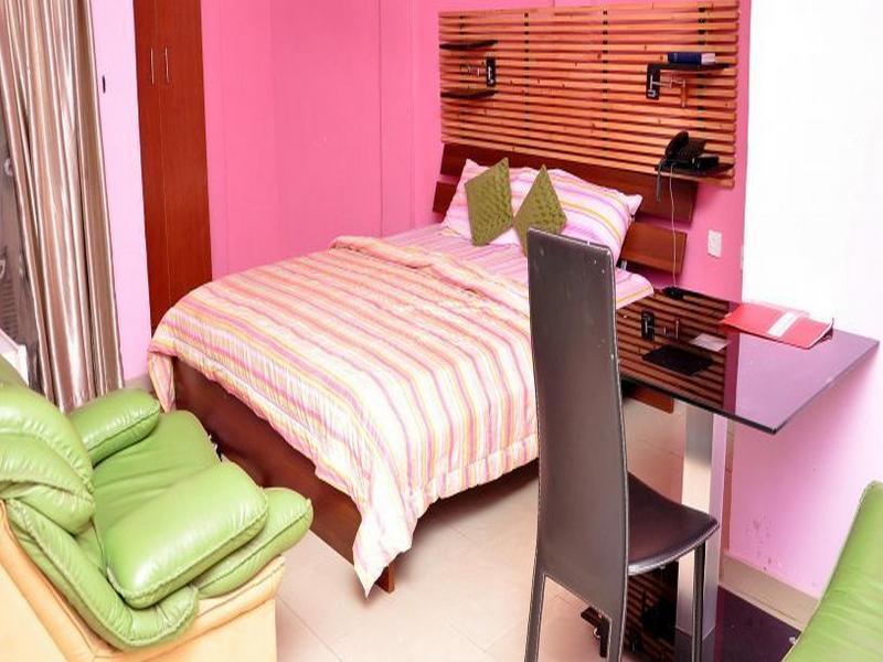 Encore Lagos Hotels And Suites Isolo Exterior photo