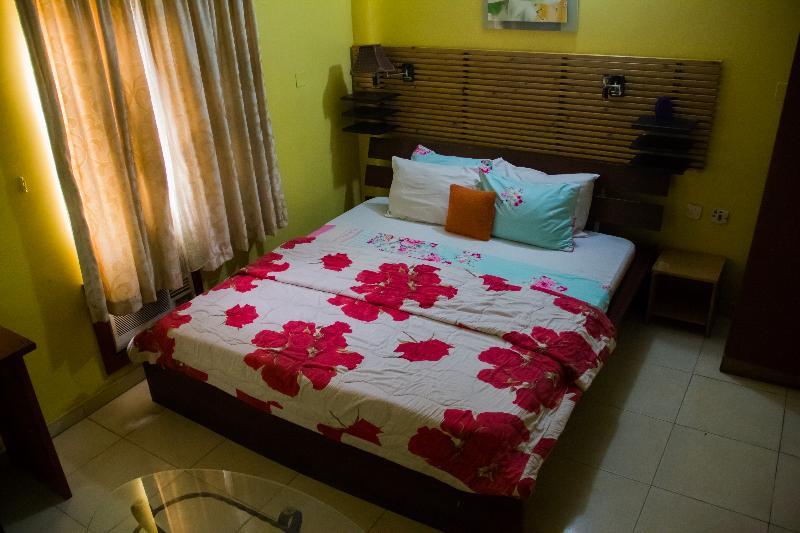 Encore Lagos Hotels And Suites Isolo Exterior photo